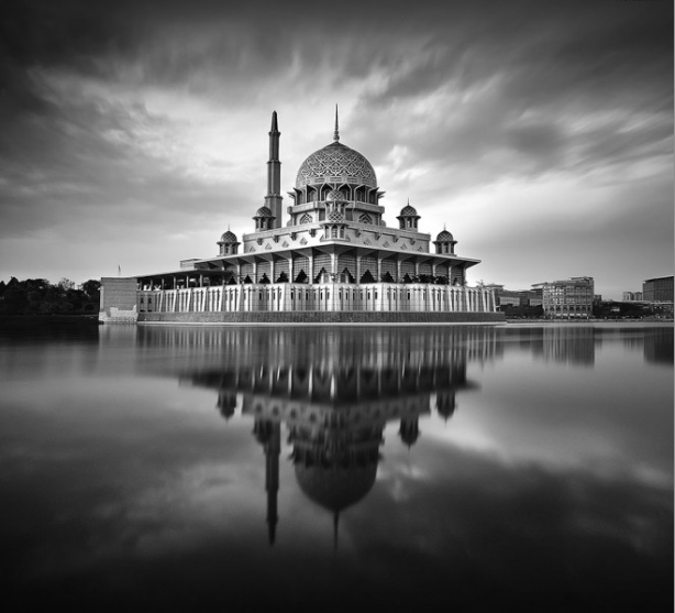 Most beautiful and inspiring black and white photography art by techblogstop 10