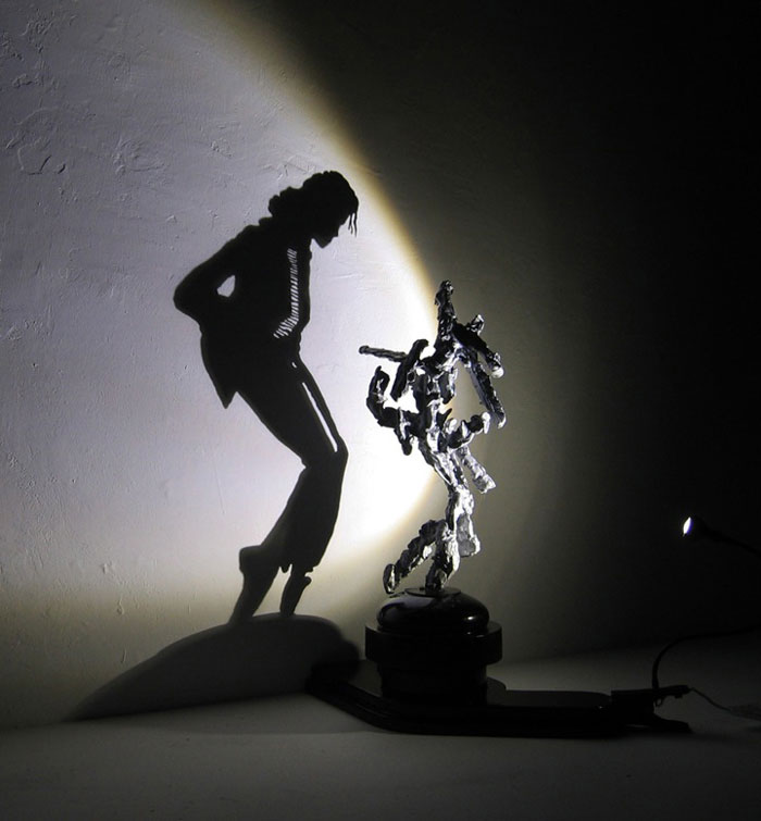 Incredible and Mind-Blowing Shadow Art by techblogstop 8