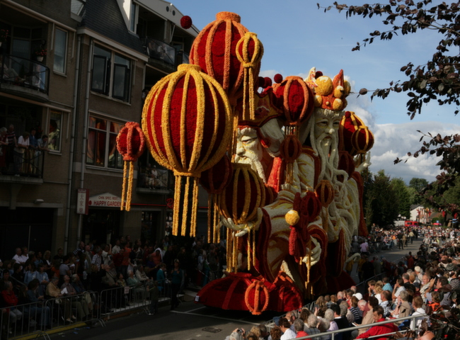 Flower Parade by techblogstop