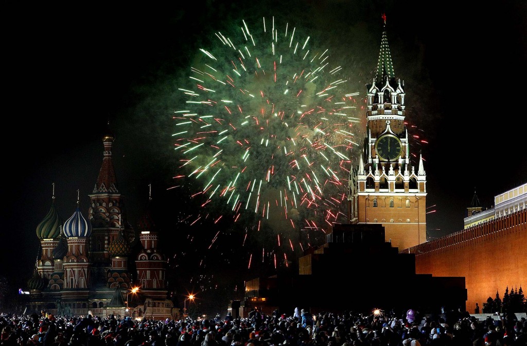 Happy New Year's Eve Fireworks around the World by techblogstop 21