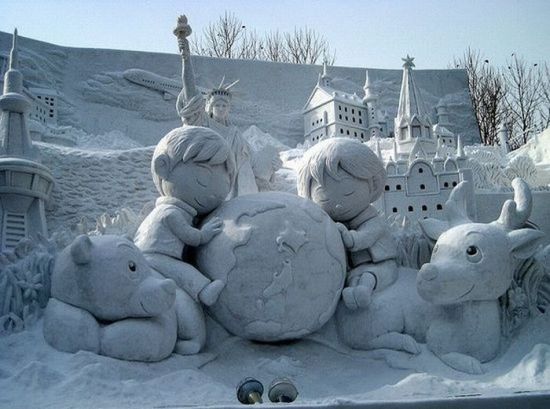 Ice and Snow Sculptures by techblogstop